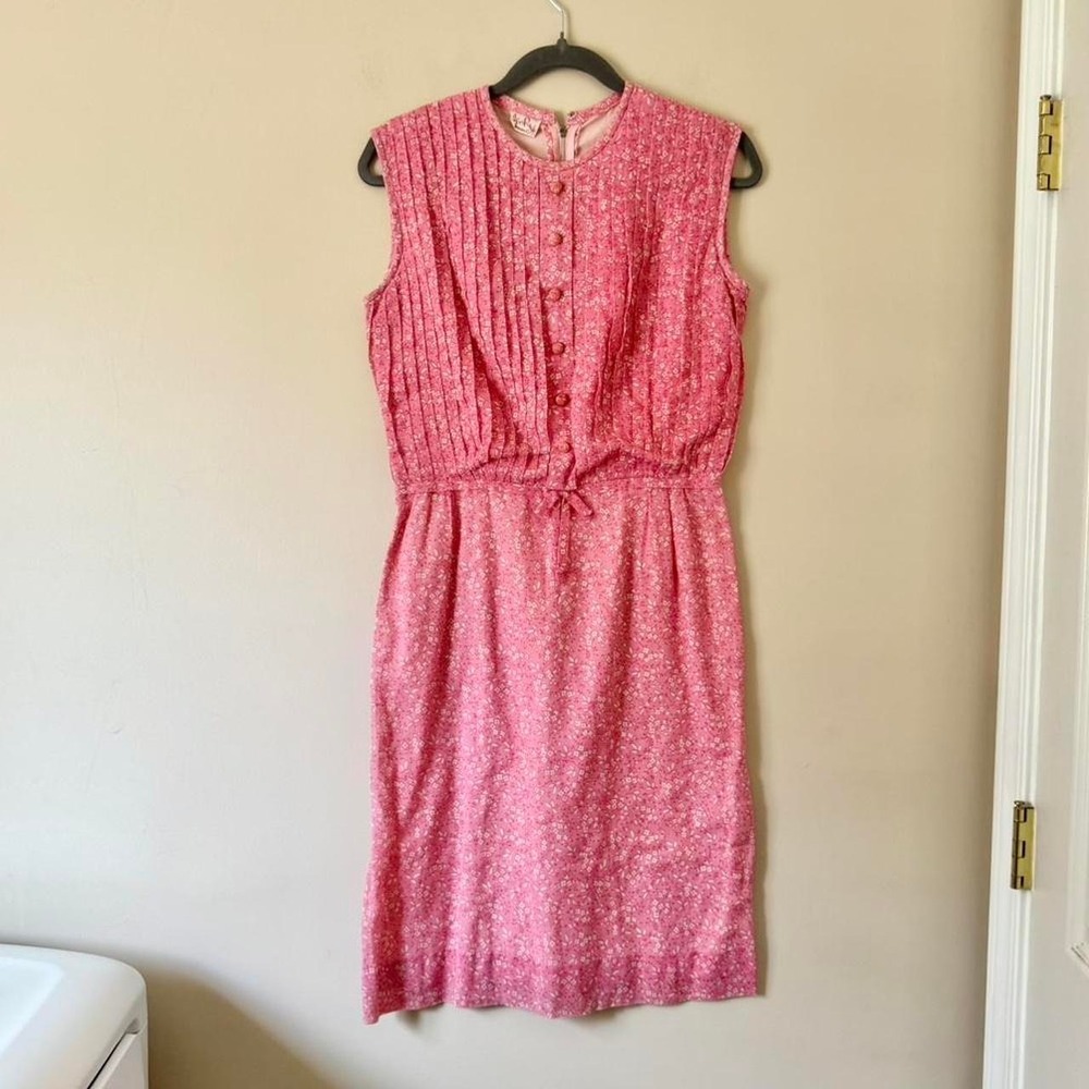 Vintage 70s small dress pink ditsy floral small bow coquette white tank button